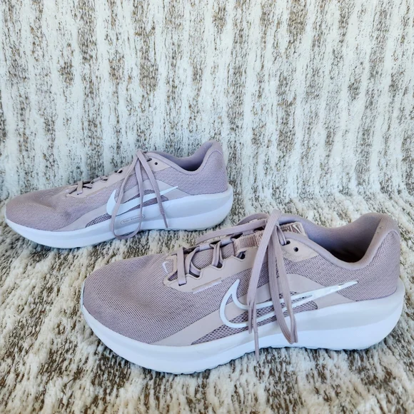 Nike "Downshifter 13" Running Shoe Athletic Sneaker Pink | Women's Size 8.5 - Picture 7 of 13